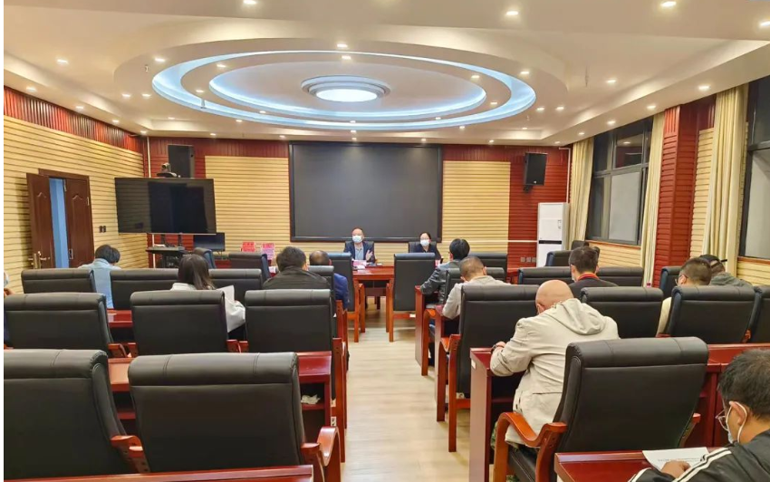 畢節(jié)工業(yè)職業(yè)技術(shù)學(xué)院召開靜默管理期間學(xué)生思想政治教育和心理健康教育工作會(huì)